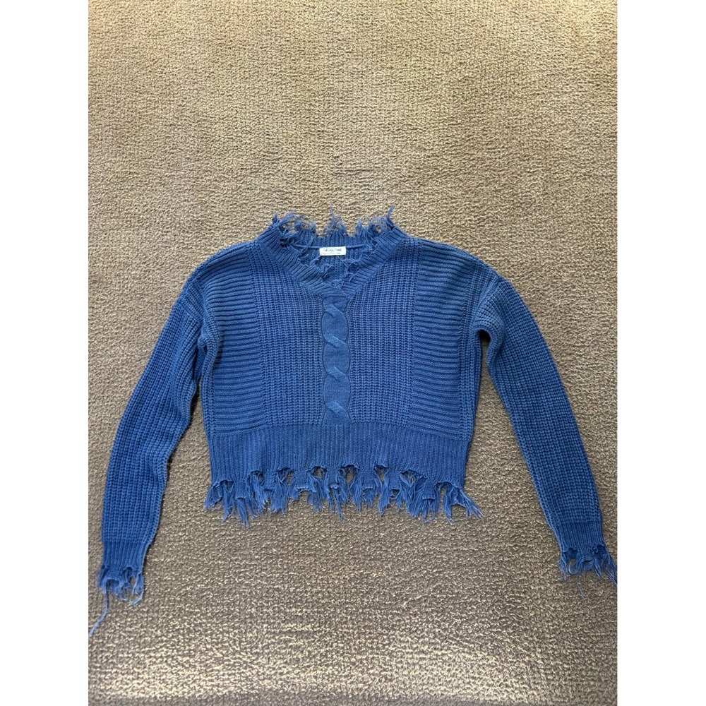 Full Circle Trends Blue Distressed Cropped Cable Knit Sweater V-Neck Small